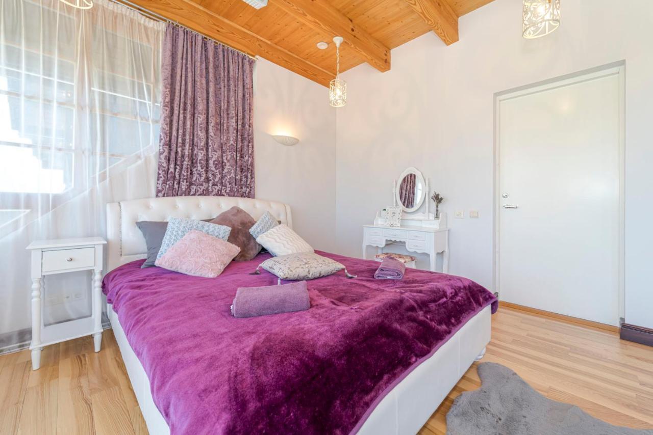 Rakari Hotell Svētciems Exteriör bild