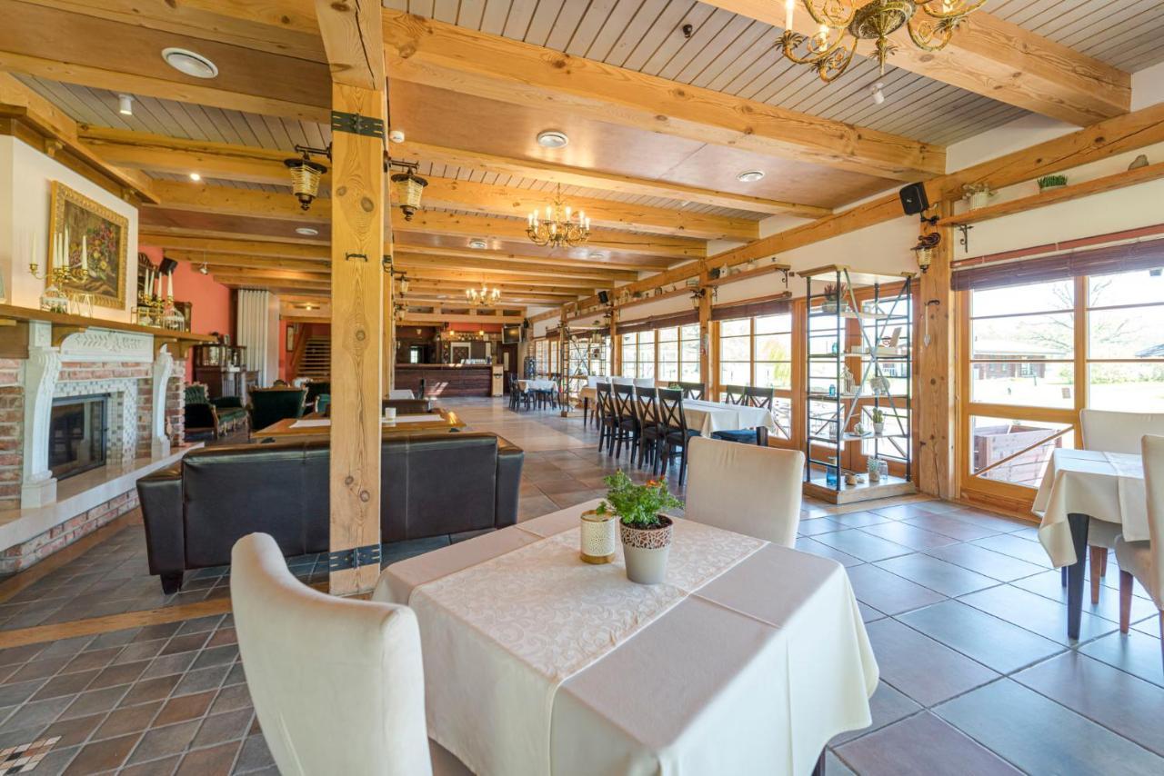 Rakari Hotell Svētciems Exteriör bild