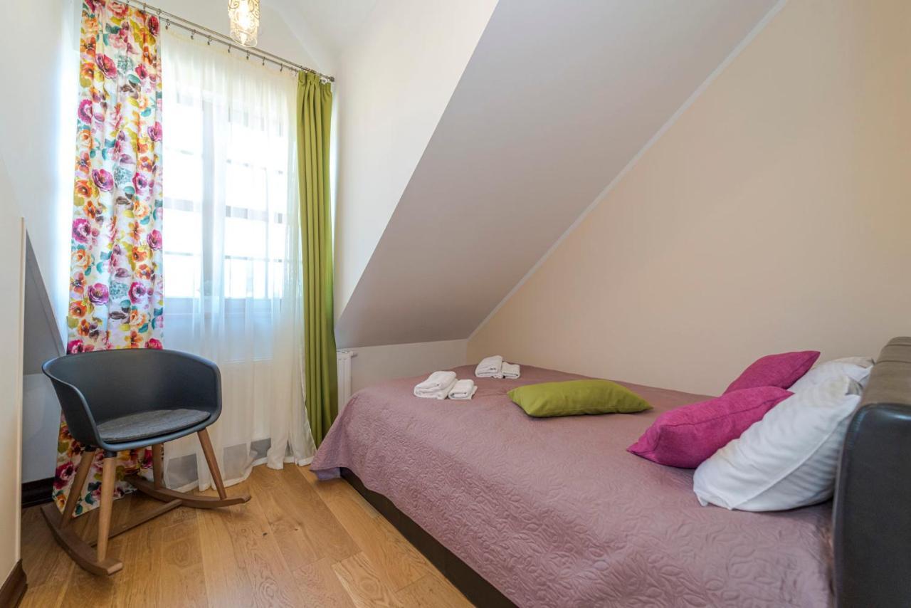 Rakari Hotell Svētciems Exteriör bild